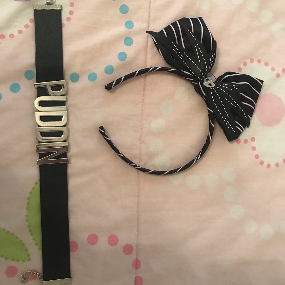 Hot topic accessories